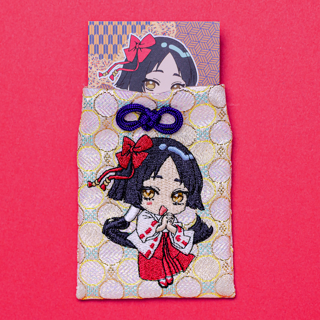 【数量限定生産】【発送予定：8月下旬】Minori Chigusa Omamori Charm – Small